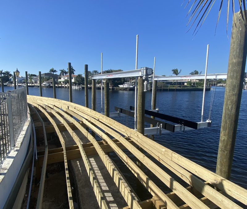 Hurricane Boat Lift – WearDeck Dock Boca Raton, FL – Decks & Docks Fort Lauderdale, FL – Hydros Marine Construction